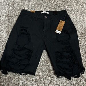 Aphrodite Bermuda shorts